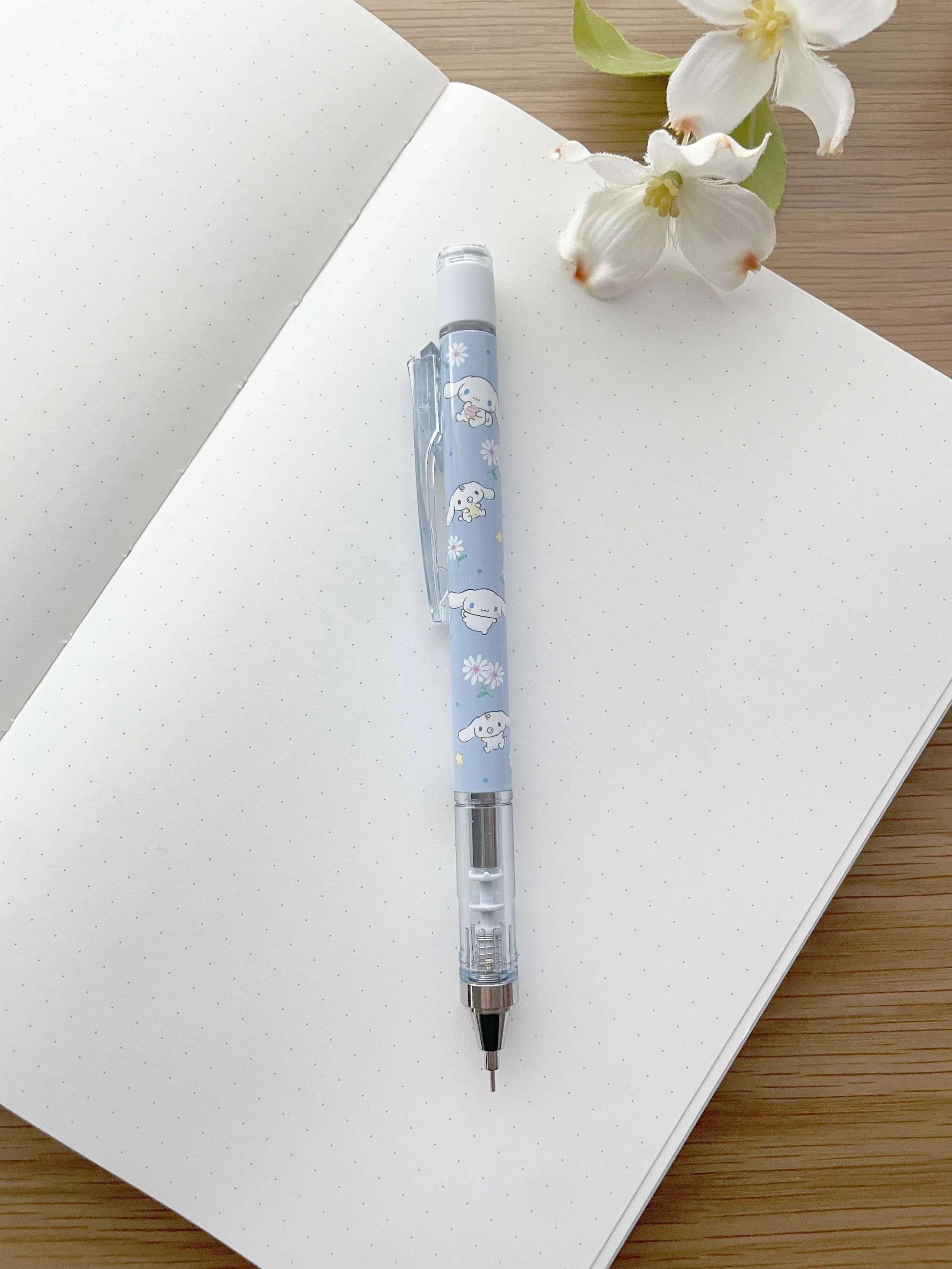 Sanrio MONO Graph Mechanical Pencil 05mm Cinnamoroll Flowers — La